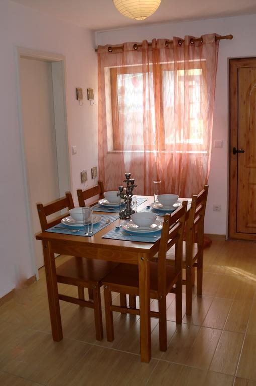The Yellow House Βίλα Νόβα ντε Γκάια Εξωτερικό φωτογραφία